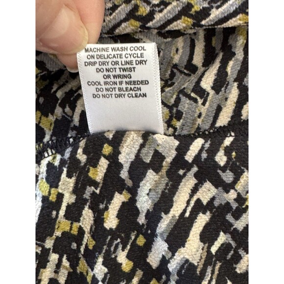 Cathy Daniels Women's Small Blouse Stretch New Work Wedding Travel Lightweight - Picture 7 of 7